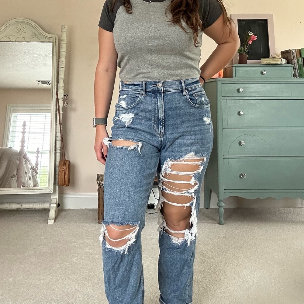 American Eagle Highest Rise 90s Boyfriend Jean